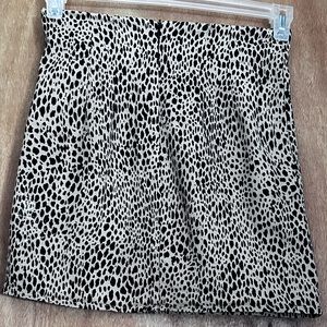 BrandyMelville Leopard print skirt
